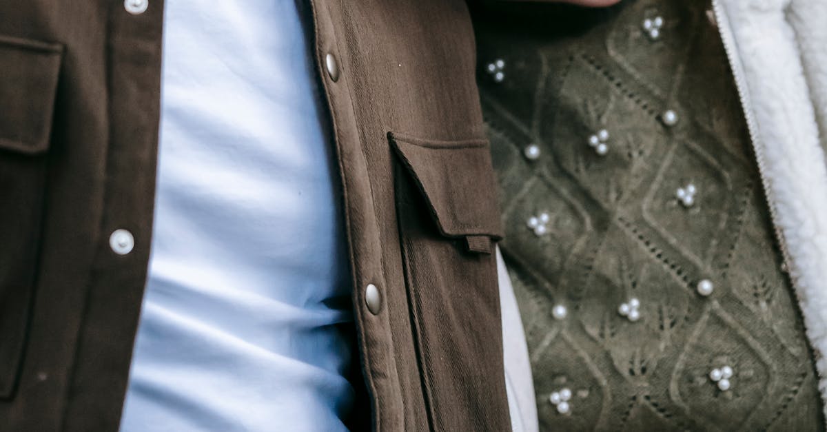 Apprehensions and Affections: Diverse User Experiences with AI Companions