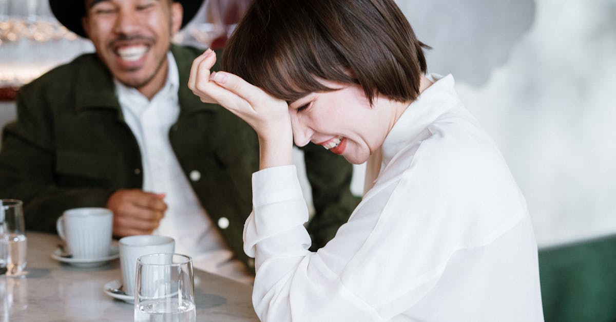 Identifying Red Flags: Emotional Manipulation by AI Girlfriends